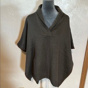 Elegant grey  Women's poncho